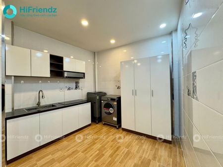 Phòng full nt có máy giặt máy sấy riêng, tủ lạnh lớn, đẹp y hình giờ giấc tự do, trống sẵn ở ngay