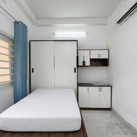 CHO THUÊ CĂN HỘ BAN CÔNG FULL NỘI THẤT, gần Sân BayPhú NhuậnVạn Kiếp Phan Xích Long