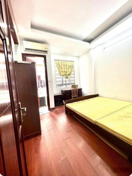 Cho thuê phòng ngõ 98 thái hà, đống đa 20m2. lh 0389752822