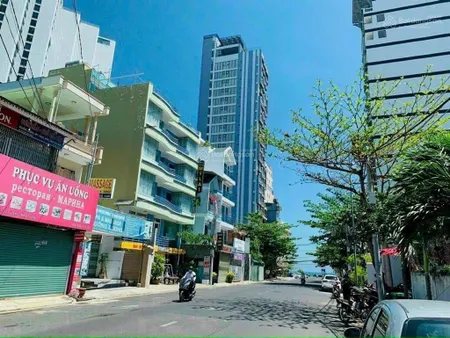 Bán đất tặng nhà 5 tầng. 2 mặt đường củ chi 183.2m2 ngang 12m chỉ 30.5 tỷ. vĩnh hải nha trang
