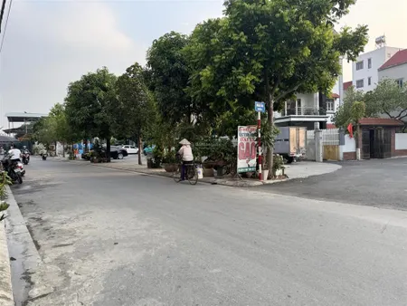 Bán đất vĩnh ngọc đông anh ngõ thông oto 7 chỗ vào đất gần cầu nhật tân