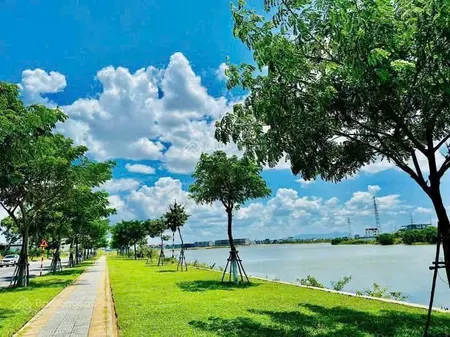 Bán đất biệt thự 250m đường bùi tá hán trục thông sát sông hàn, khu nam việt á