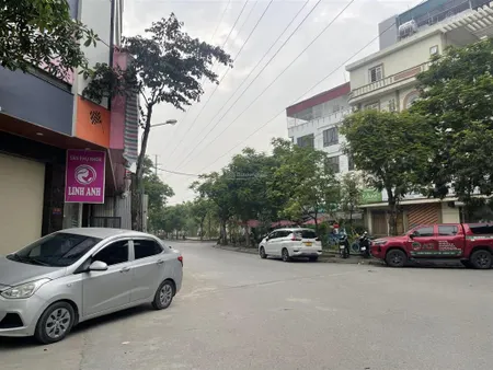Bán đất phân lô kdv hàng bè kinh doanh tốt dân cư đông đúc tiềm năng sinh lời cao 50m2 giá 12.25 tỷ