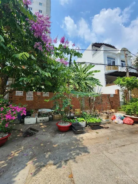 Bán đất tại đường 18, hiệp bình chánh, thủ đức, 21,5 tỷ, 200m2 bao đẹp hot!