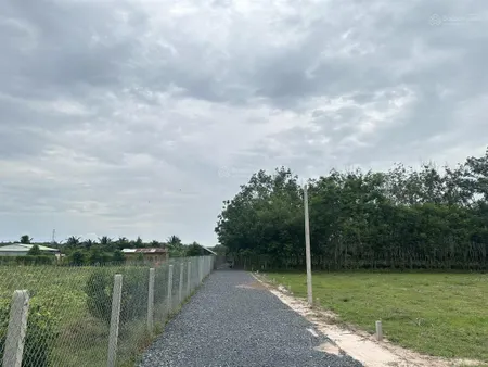 Đất giá rẻ full thổ cư 175m2 ngay ngã ba đất sét