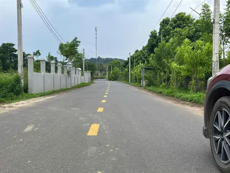 Đất thôn dy mặt đường nhựa trục chính nối đt87a và đt415, view núi ba vì, nhiều homestay chủ hà nội