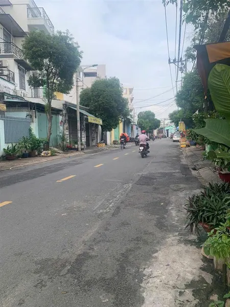 Bán lô đất vuông vức 4x17m hẻm 7m chiến lược giáp quận 6. giá nhỉnh 4 tỷ, sổ chính chủ