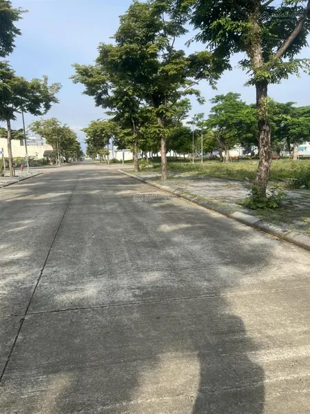 Bán 150m2 đất hòa liên gần khu công nghệ caogiá 2,45 tỷ đất rộng thoáng