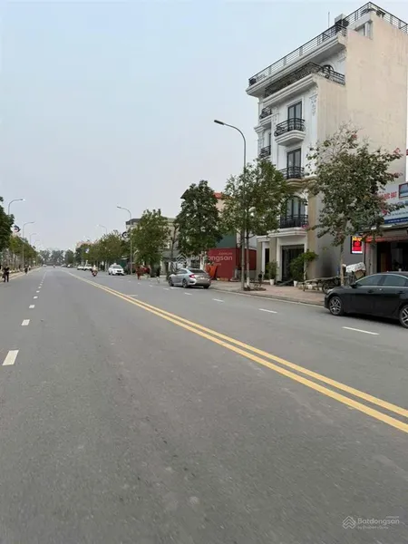 Cần bán đất đấu giá cự khối long biên hà nội view hồ