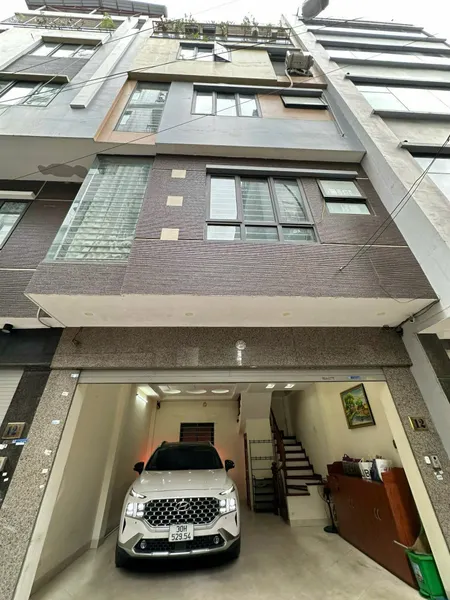 Bán nhà Đội Cấn, ô tô vào nhà, 50m, 5 tầng, nhỉnh 17 tỷ