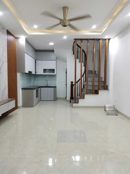 BÁN NHÀ 5T GẦN SÂN BÓNG MẬU LƯƠNG - HÀ ĐÔNG - 30M2 - GIÁ CHƯA ĐẾN 6 TỶ