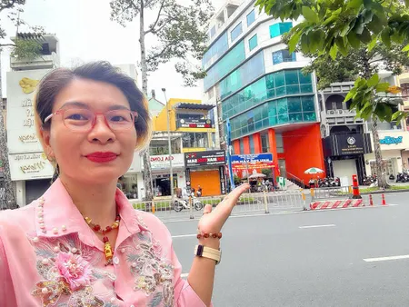 ĐỘC TÔN HIẾM BÁN - MTKD Đ.TRẦN HƯNG ĐẠO, QUẬN 1 - DÒNG TIỀN ĐỀU 88TR/TH - GIANG GIANG: 0901611116
