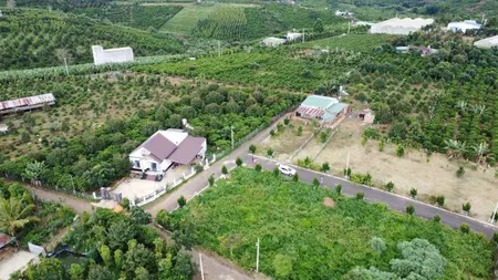 Chị Gái Định Cư Qua Nước ngoài Cần ít vốn Lập Nghiệp Bán Lỗ Sâu 500m2 chỉ 800k/m2