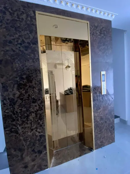 Tôi cho thuê nhà mới, hai cửa đi ,vỉa hè, 115m2- 5T, Chùa Láng_45 Tr