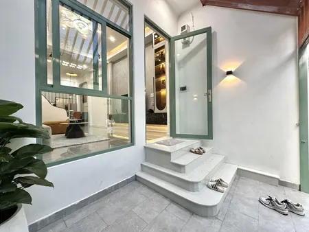 Bán nhà đẹp đầy đủ nội thất! 2ty400, DT 42m2 Đinh Tiên Hoàng, Phường 1, Bình Thạnh, Sổ Hồng Riêng