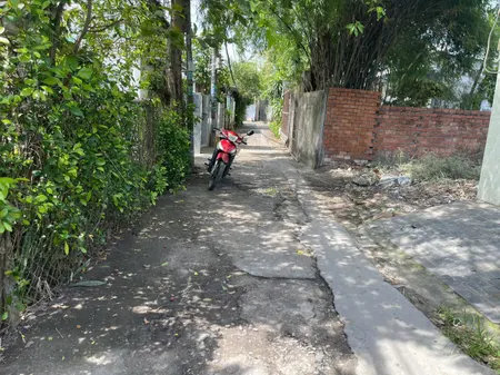 BÁN ĐẤT HẺM LÊ LỢI HÓC MÔN