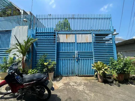 Đất thổ cư hẻm xe hơi sau lưng ubnd huyện hóc môn, 5m x 20m, 3.5 tỷ