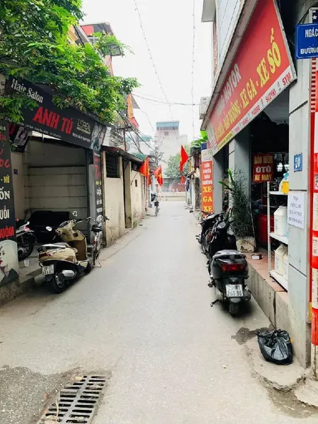 NHÀ ĐẸP LĨNH NAM – LÔ GÓC 2 MẶT TIỀN – Ô TÔ ĐỖ CỬA – KINH DOANH – SỔ ĐỎ RIÊNG

Tầng 4: Phòng thờ + sân phơi


📜 Sổ đỏ chuẩn, chính chủ
📞 Liên hệ: Lương Văn Ngọc – 0981217678