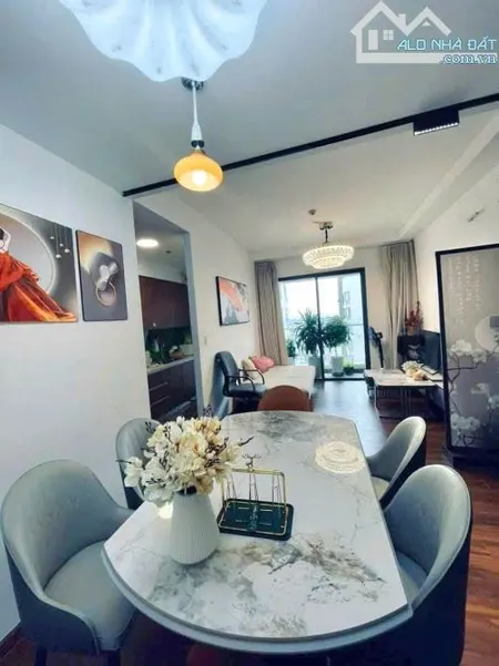 CHO THUÊ CĂN HỘ AKARI 2PN(PHASE 1)-FULL NỘI THẤT -XÁCH VALI VÀO Ở NGAY