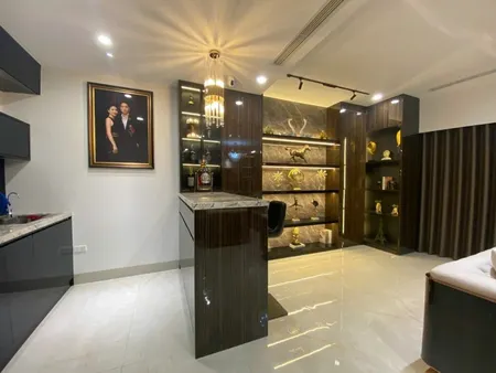 SIÊU PHẨM VIỆT HƯNG – GARA 2 Ô TÔ – FULL NỘI THẤT NHẬT – MẶT TIỀN 8M - 19.2 tỷ