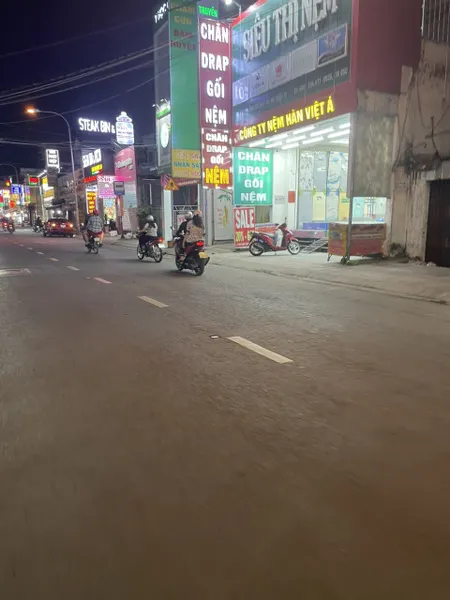 Bán nhà mặt tiền 4,9x28m giá 12,5 tỷ Đường Nguyễn Ảnh Thủ