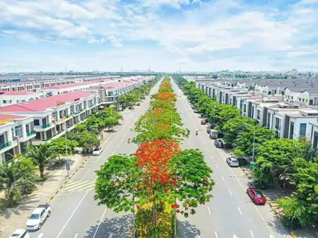 Bán shophouse mặt tiền Hữu Nghị Centa VSIP, sát vách Ninh Hiệp, sổ đỏ cầm tay