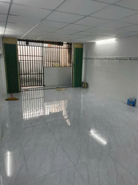 NHÀ CHÍNH CHỦ - GIÁ TỐT -Cần Bán Nhà Vị Trí Đẹp Tại Xuân Thới Thượng, Hóc Môn, TP.HCM