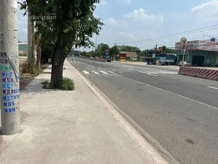Đất quốc lộ 13 cắt lỗ giá 4,1 tỷ không thương lượng . dành cho nhà đầu tư thiện chí