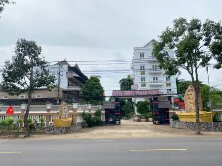 Bán Ks 2Mt quốc lộ 55 giá tốt. Hoàn công đầy đủ. tổng 60 phòng * 52 x70
