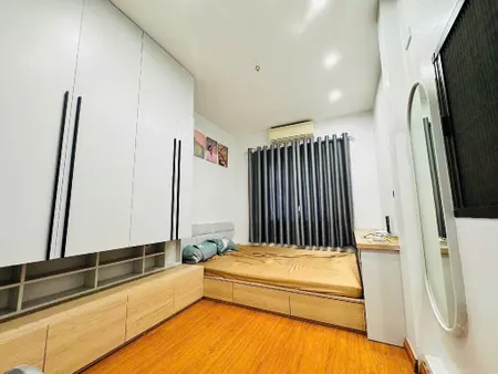 ĐỘI CẤN 22M x7 TẦNG CHỈ 5,85 TỶ-LÔ GÓC,3 THOÁNG,NGÕ THÔNG,GẦN PHỐ,TRƯỚC NHÀ 4M