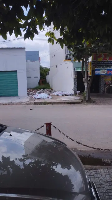 Bán đất Mt đường 1A . Đối diện trường học. Đường Nguyễn xiễn. P long thạnh mỹ