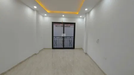 NGÕ CHỢ KHÂM THIÊN - NHÀ MỚI- THANG MÁY -  30m2 5 tầng mặt tiền 3.6m Giá 8.6 tỷ