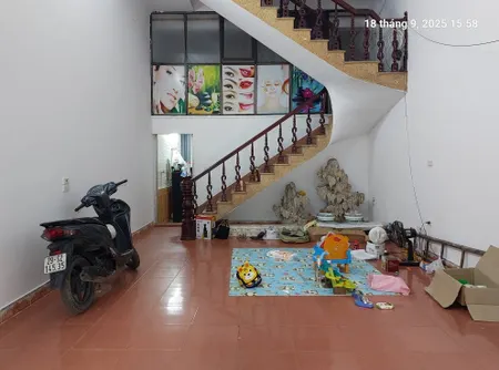 Mặt phố Vân Nội, chủ nhờ bán nhà, 65m2, mt5m, 4T, 4N, 1 gác xép, 12, x... tỷ, Đông Anh.