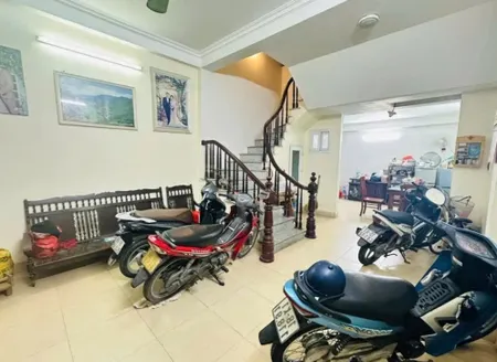 HIẾM – PHỐ HỒ TÙNG MẬU, NHÀ DÂN XÂY CHẮC CHẮN, Ô TÔ GẦN – 5 TẦNG, 45M2, NHỈNH 200 TRIỆU