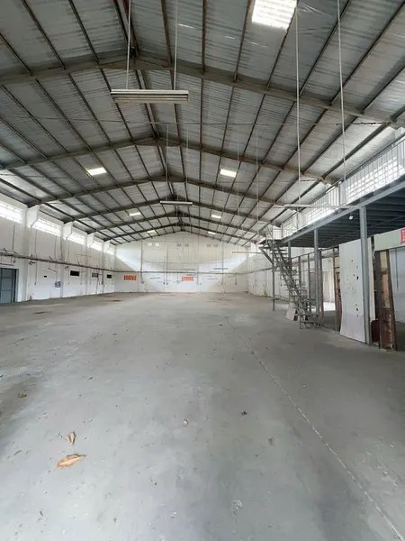 Bán Nhà Xưởng Mặt tiền Bình Trị Đông - gần Lê Văn Quới,  32x50m, tiện làm kho, 85 tỷ.