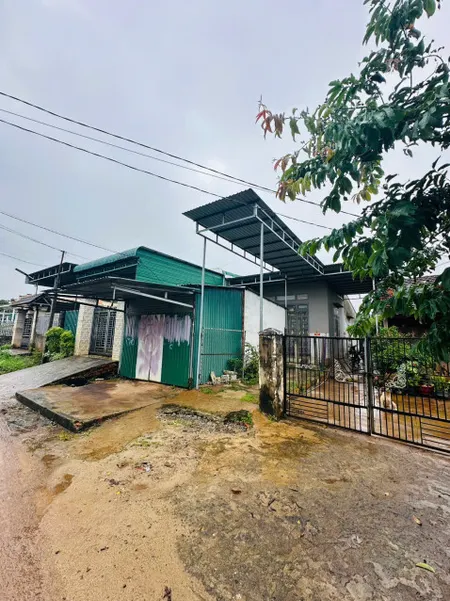 Bán nhà Thôn 16 EaBar 300m² ngang 6m giá 1.07 tỷ Xã Ea Nuôl