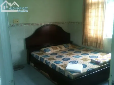 Cho thuê nhà riêng, 2 tầng, 2 phòng ngủ - Ngõ 3 Xã Đàn, Quận Đống Đa