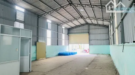 Xưởng Thuận An 200m/8tr có văn phòng sẵn 3fa sản xuất