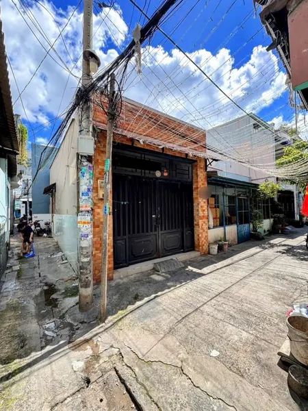 Bán nhà 48m² ngang 4m giá 3.18 tỷ Phường Bình Trị Đông