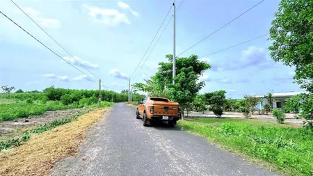 Bán đất mặt tiền đường nhựa láng dài xã đất đỏthành phố hồ chí minh ngang 21x57 (dt 1000m có sẵn