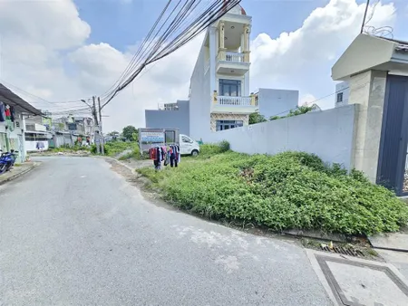 Đất đẹp 123m mặt tiền huỳnh tấn phát gần chợ đông hòa và big go dĩ an