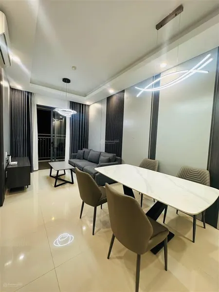Chủ nhà cần bán gấp chung cư tản đà 74m2, 2pn 2wc, giá 1ty520