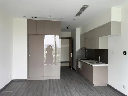 Độc quyền. căn hộ studio view thoáng đẹp tại toà r103