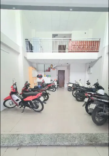 Bán nhà 6 tầng, 5x18 Lê Quang Định GV hẻm xe hơi. Đang cho thuê 11 phòng trọ. Giá 15.5 tỷ còn bớt