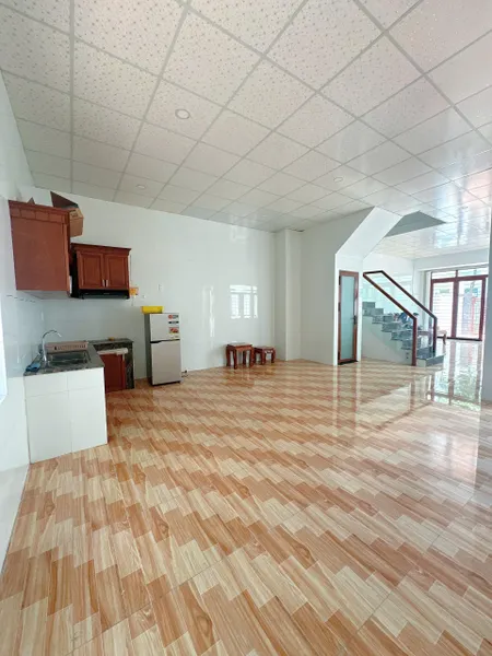 Cho thuê nhà 1 trệt 2 lầu khu đô thị Hưng Phú,đầy đủ nội thất