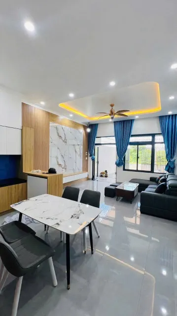 BÁN NHÀ CẤP 4 – HẺM 451 THÔNG 473 Y MOAN