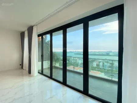 Giá tốt! chính chủ gửi bán căn sky mansion 5pn tại feliz en vista. dt 239m2. giá 30 tỷ bao thuế phí