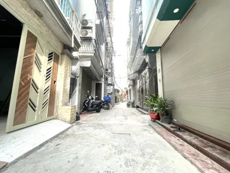 Bán nhà 6 Tầng Thang Máy đường Xuân Đỉnh - Ngay Công Viên Hòa Bình 33m2 - Chỉ 8.5 tỷ TL