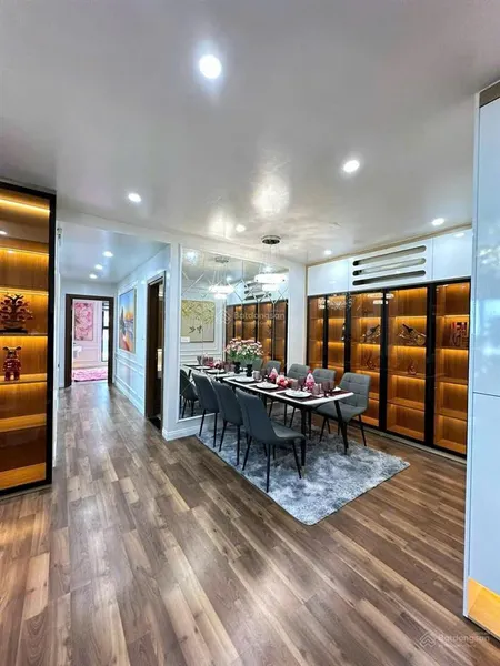 Bán ch 2pn, diện tích 76m2, ban công thoáng, nhà full đồ, giá 6.150 tỷ tại vinhomes gardenia