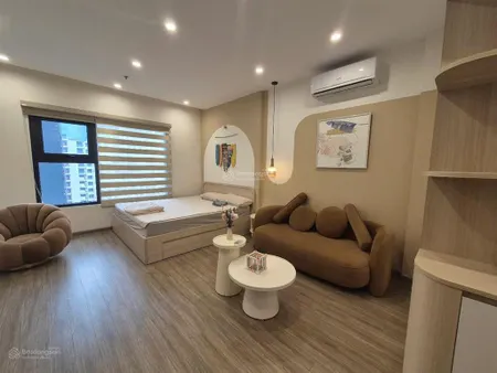 Tôi bán cắt lỗ studio giá 2,05 tỷ bao phí, tầng view đẹp, toà gsvinhomes smart city (gia lộc 50tr)